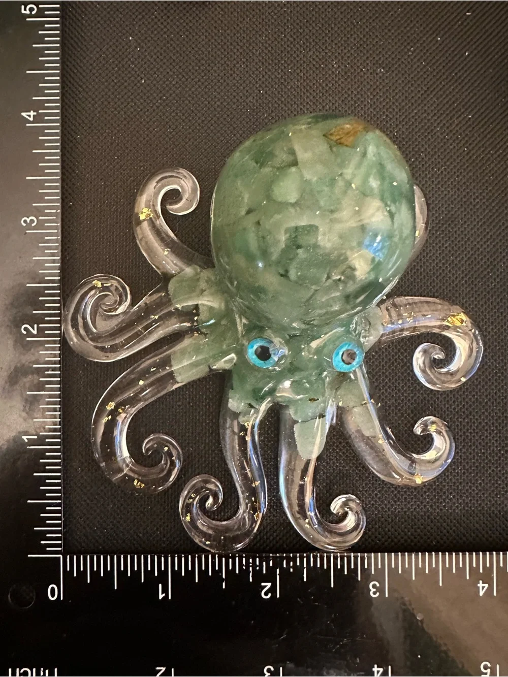 Resin and Green Aventurine Crystal Chips Octopus Figure - Picture 11 of 11